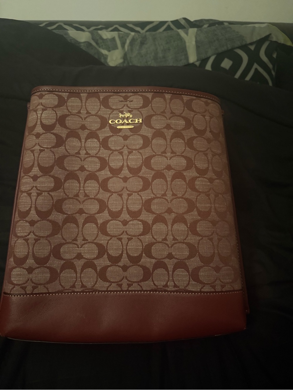 Coach Womens Messenger Bag in Burgundy Signature Canvas